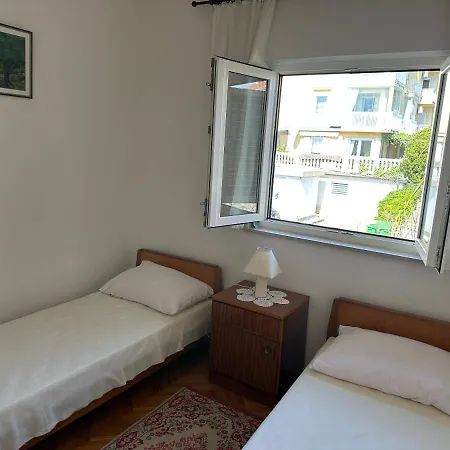 Spacious 2-room With Beautiful Sea View * Цриквеница